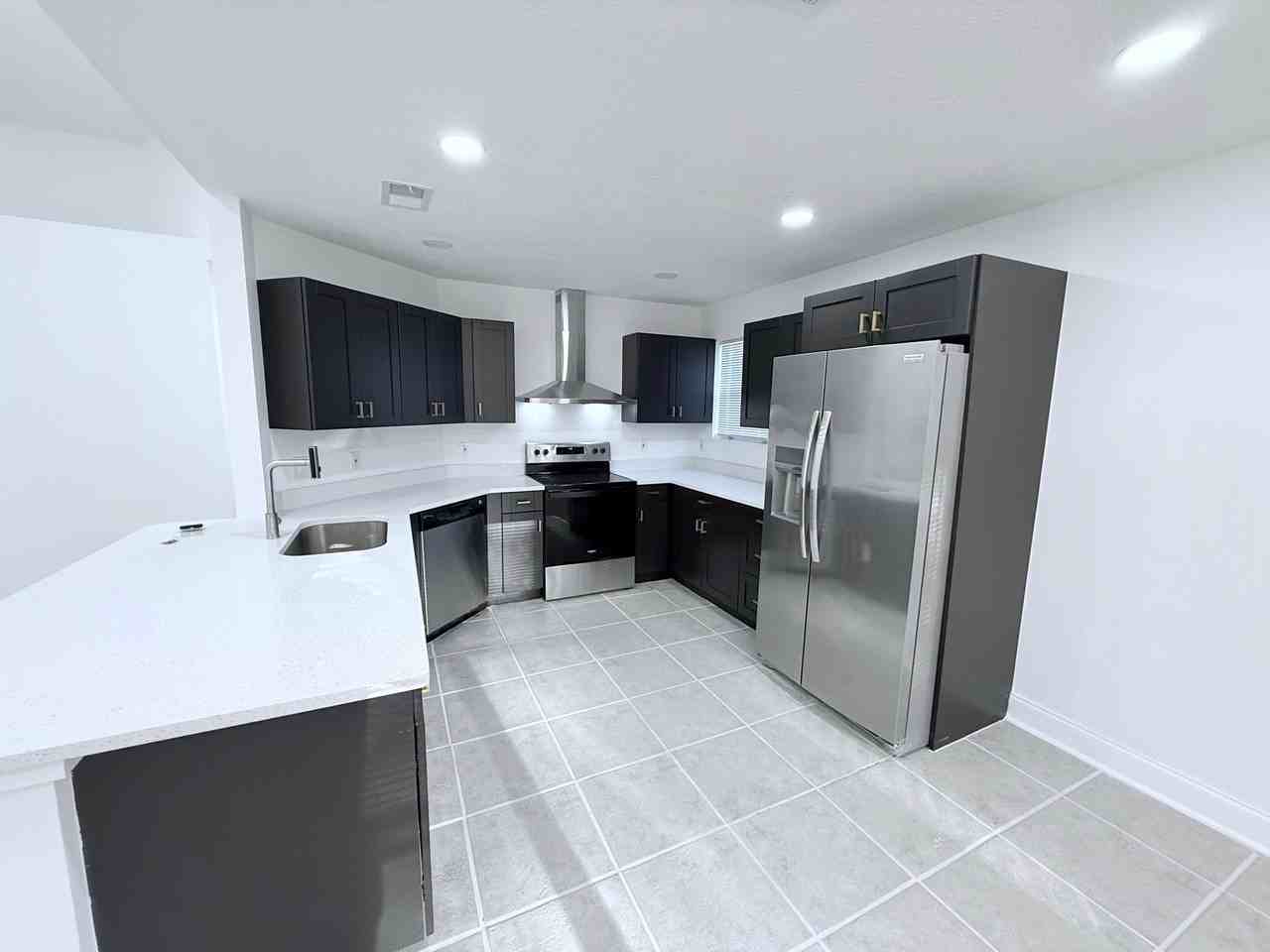 2160 Rothbury Drive - Photo 7 of 34