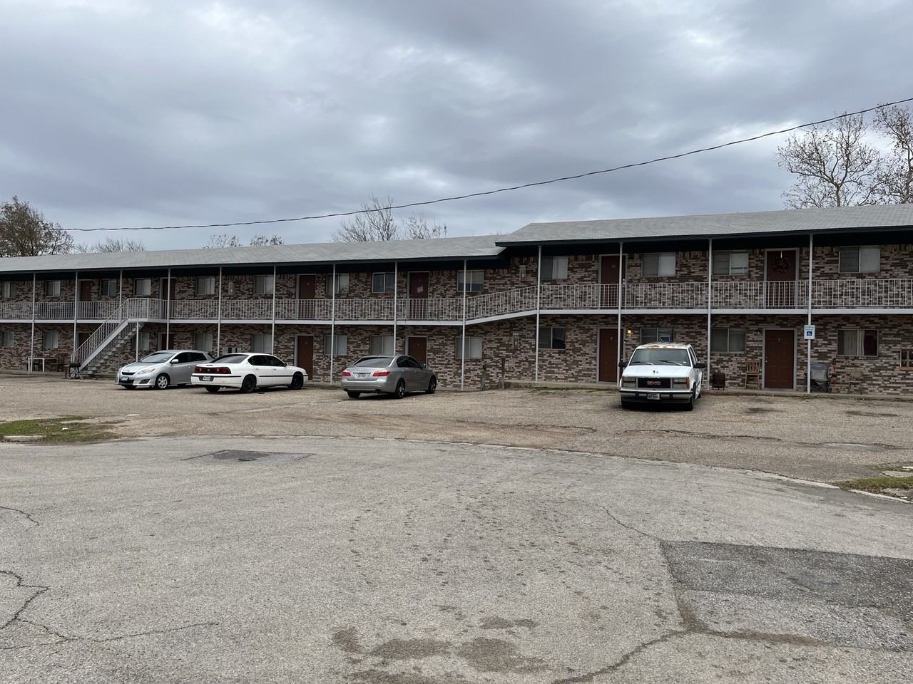 1012 Wells Circle - Photo 7 of 7