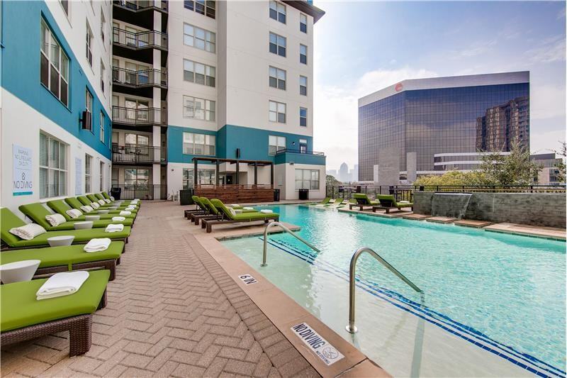 3325 Mckinney Ave #B7-59