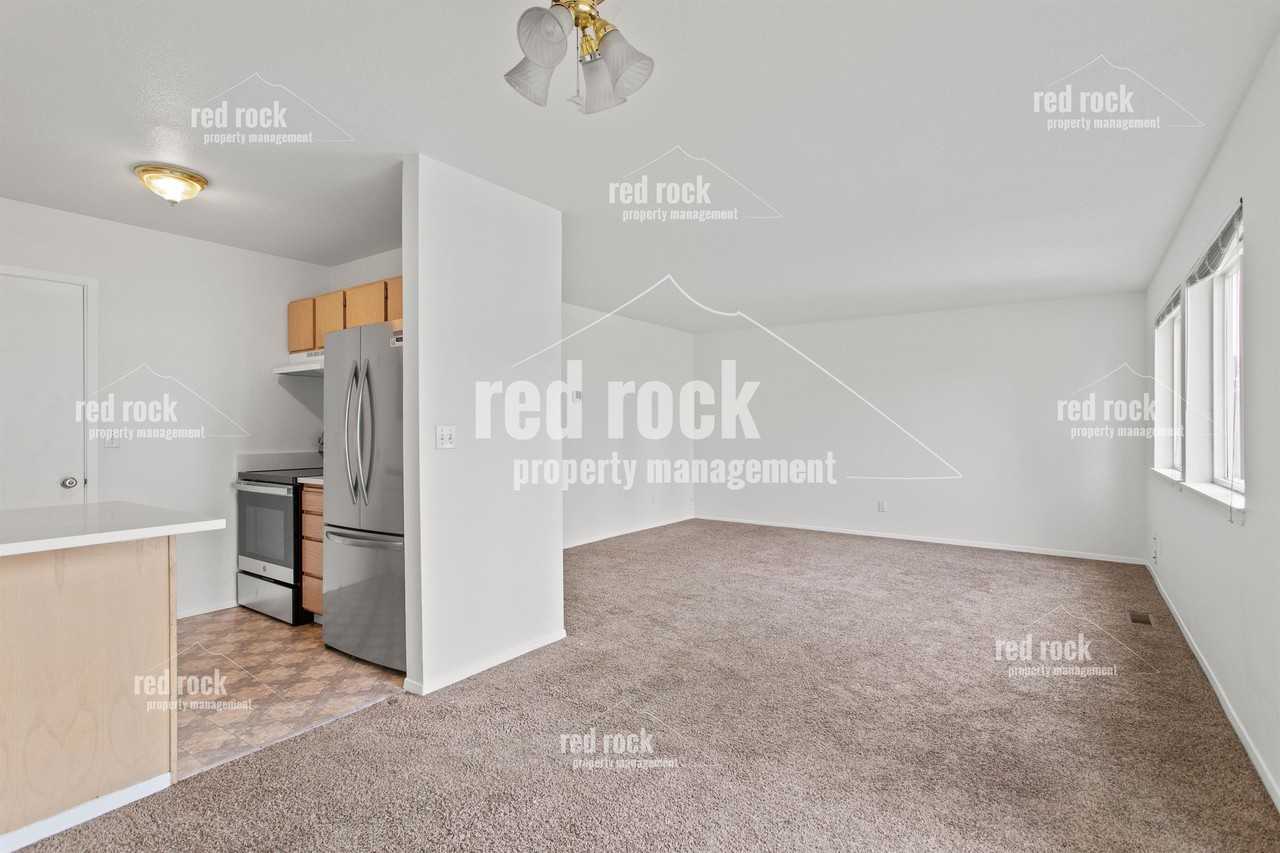 IEM - 3151 North 13th Street - Photo 7 of 23