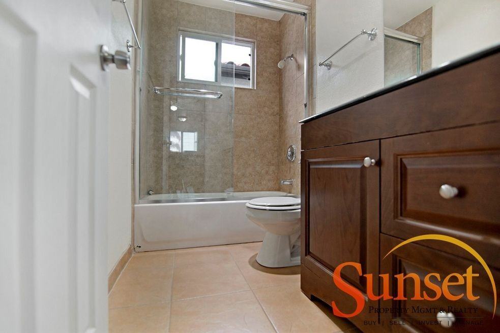 2-02. 4519 Campus Ave - Photo 7 of 14