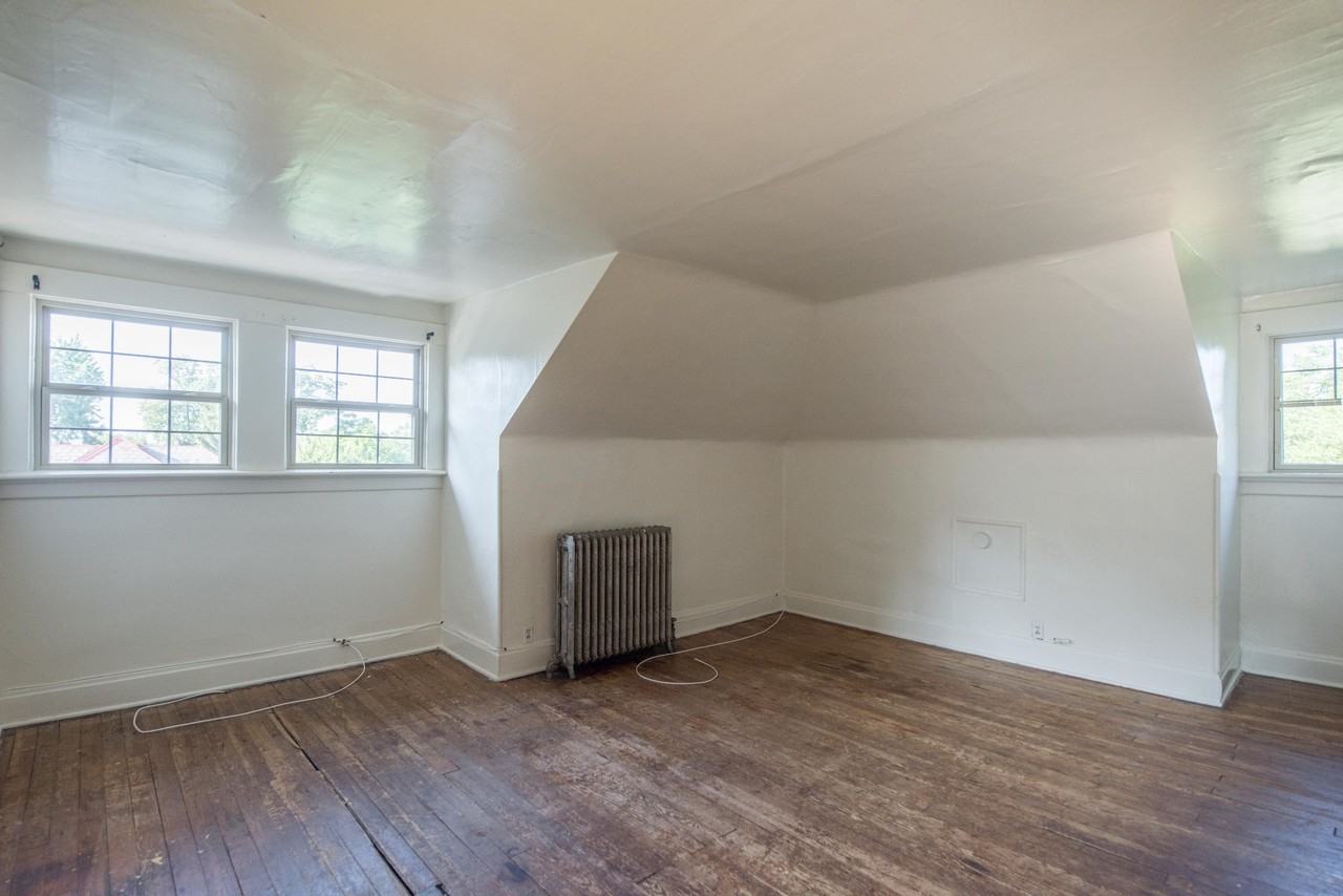 348 East 15th Ave. - Photo 5 of 7