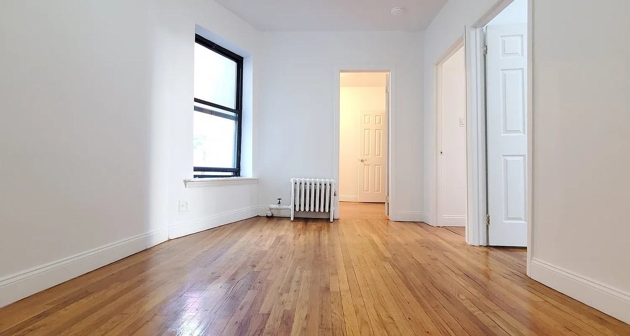 1636 Lexington Avenue #8 - Photo 3 of 11