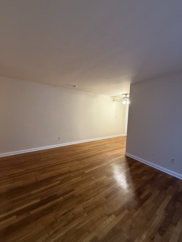 1314 K Street Southeast - Photo 4 of 13