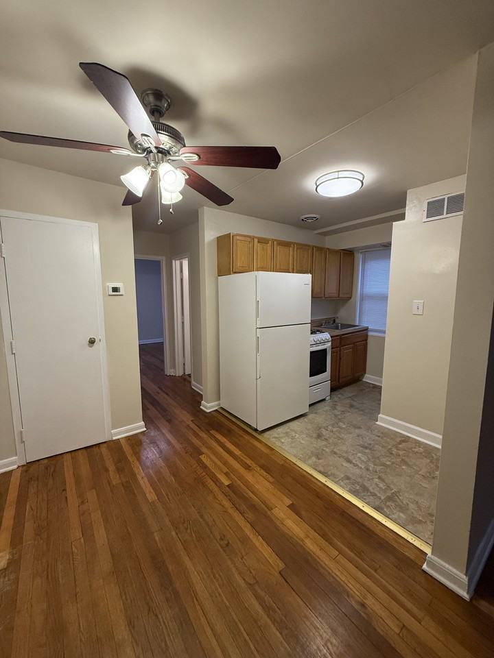 1314 K Street Southeast - Photo 5 of 13