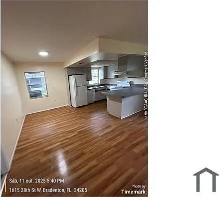 1613 28th Street West - Photo 7 of 11