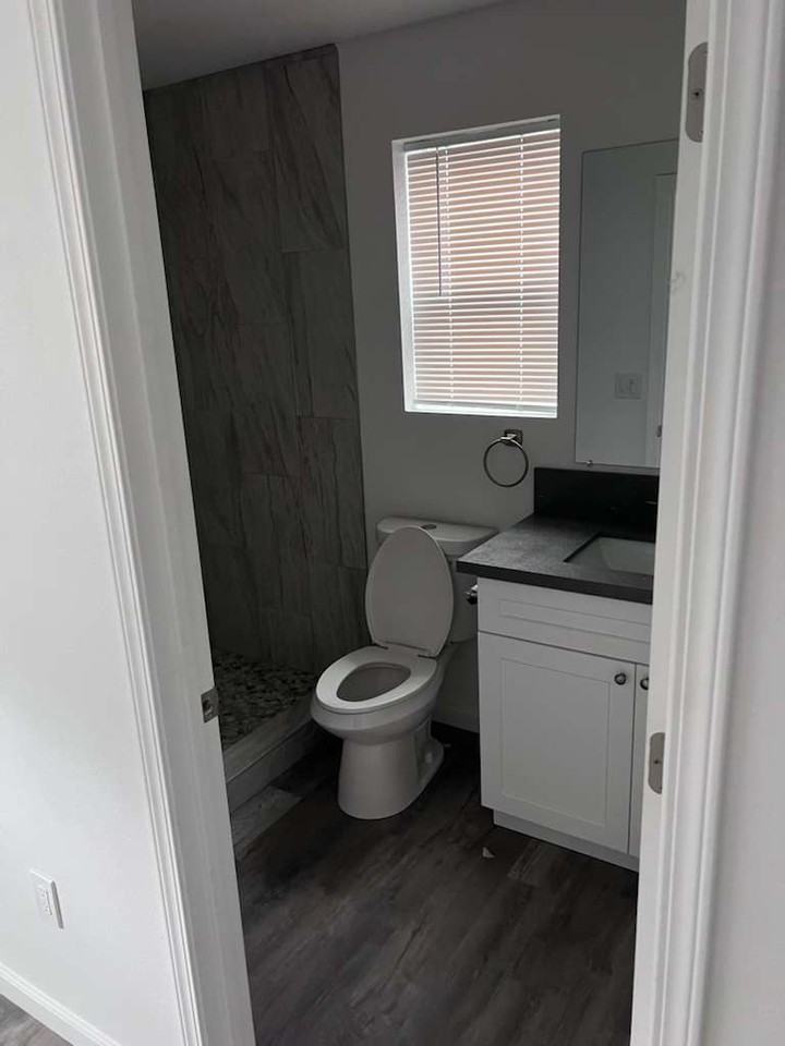 71st - Photo 6 of 25