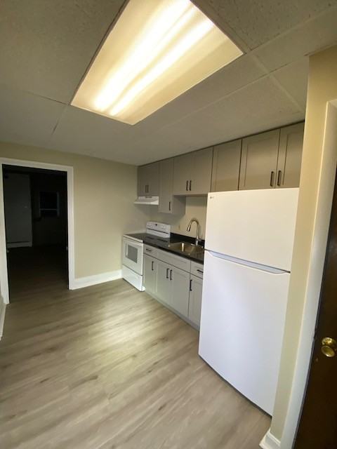 4448 Orefield Rd #B - Photo 7 of 17