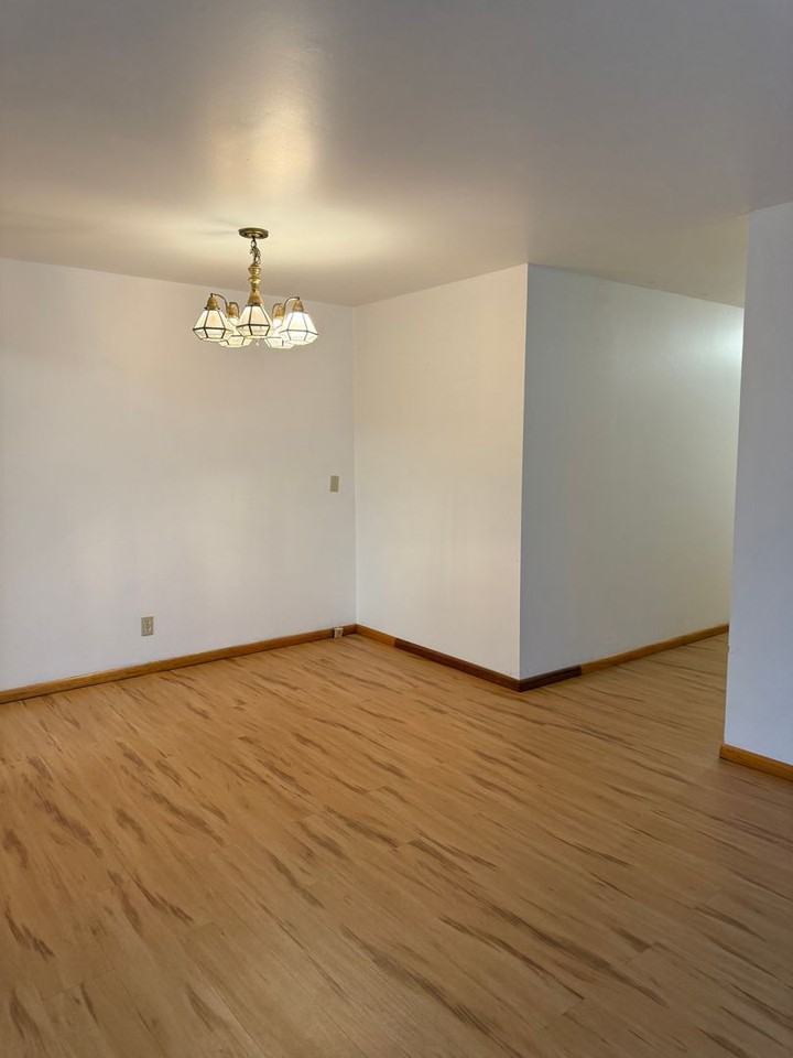 Ravenna 500 Apts - Photo 5 of 31