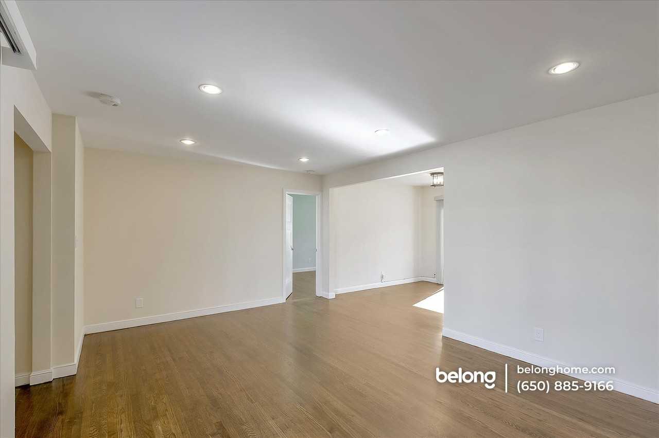 735 87th St - Photo 7 of 50