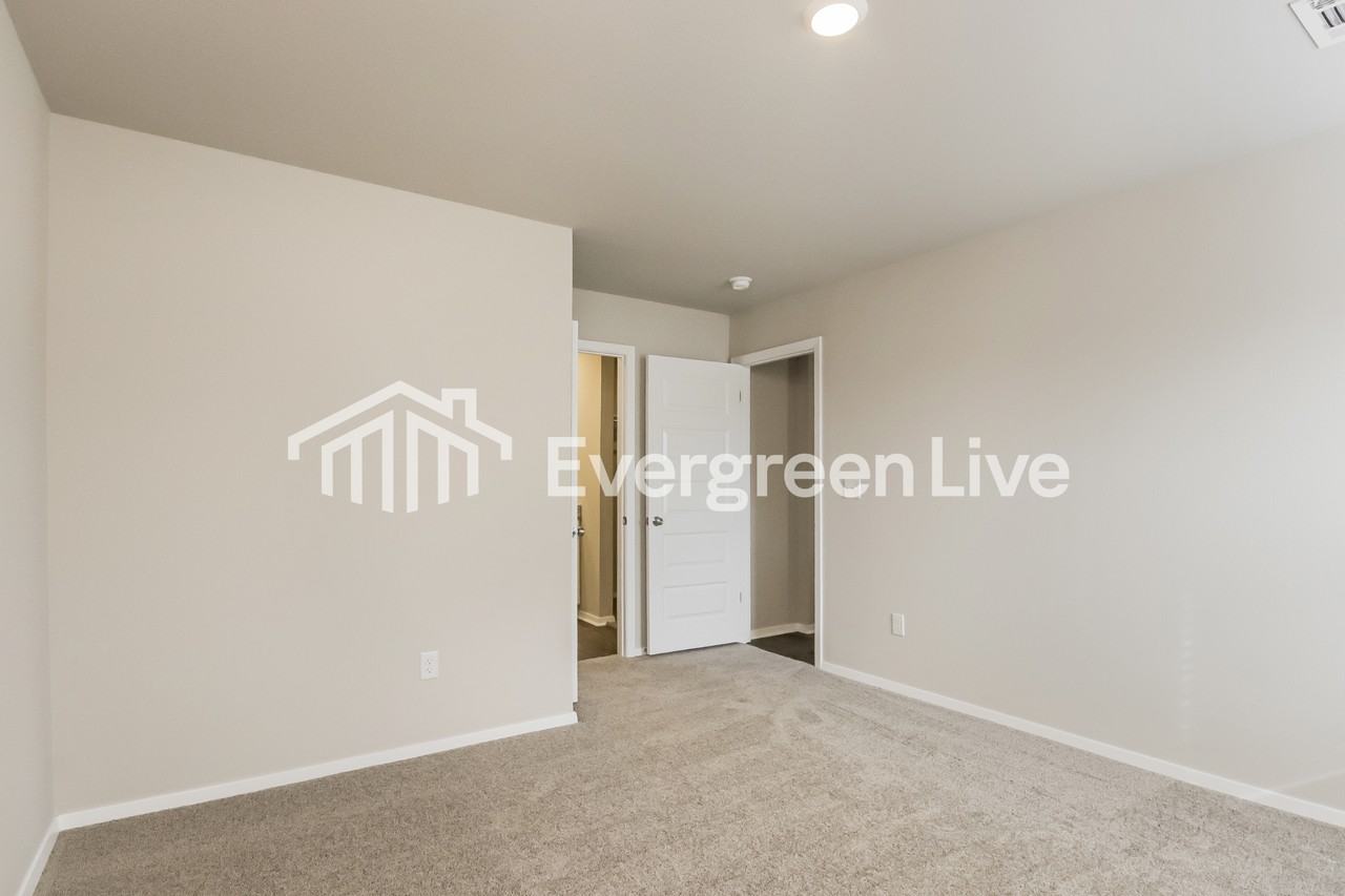 2623 E Meramec St - Photo 5 of 16