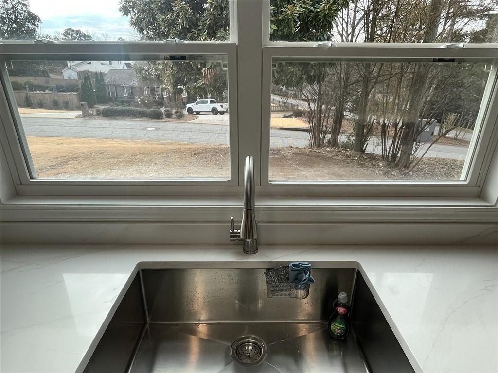 4500 Kings Lake Dr Ne ##B - Photo 7 of 32