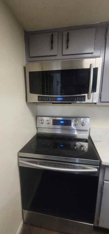 9009 Richmond Ave ##303 - Photo 5 of 14