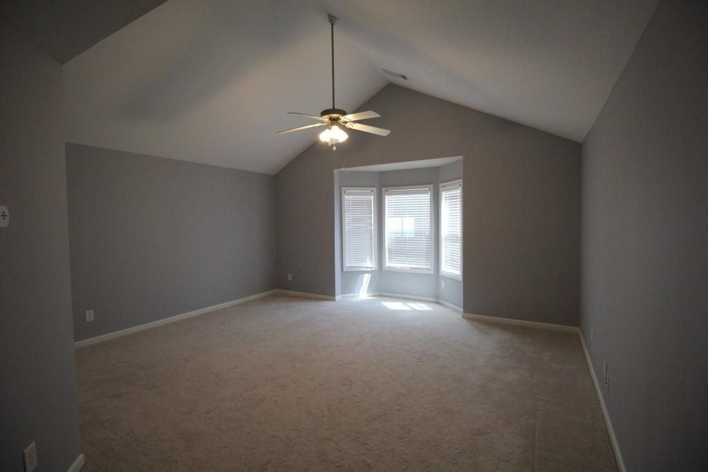 358 Creek Manor Way - Photo 5 of 10