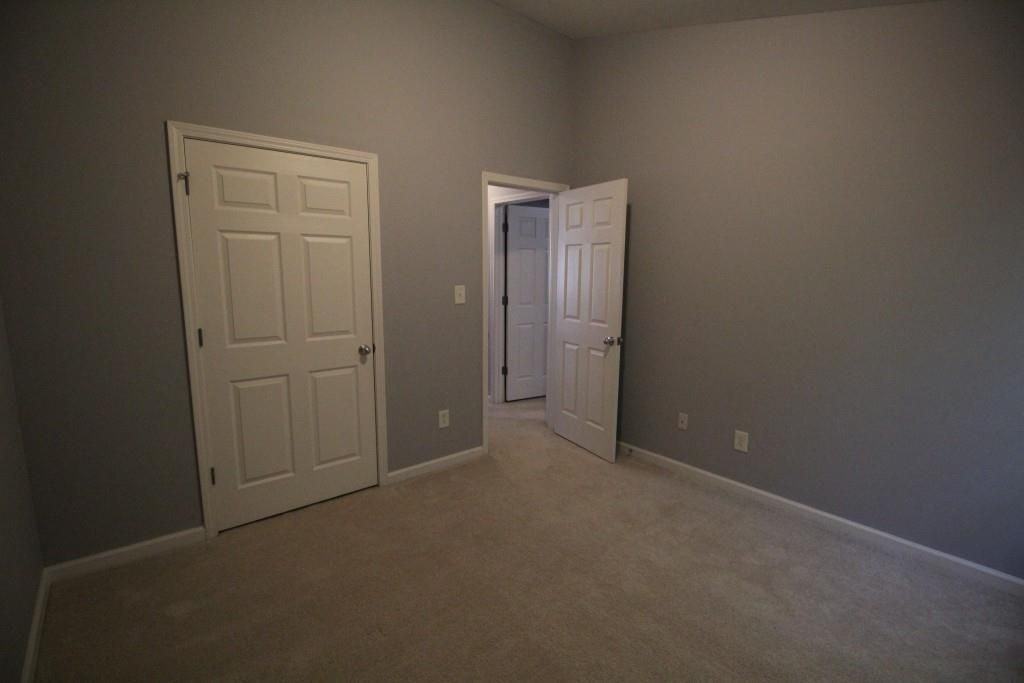 358 Creek Manor Way - Photo 7 of 10