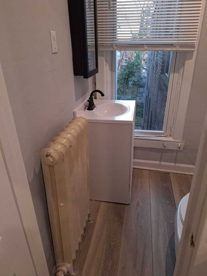 5235 Oxford Ave. - Photo 4 of 16