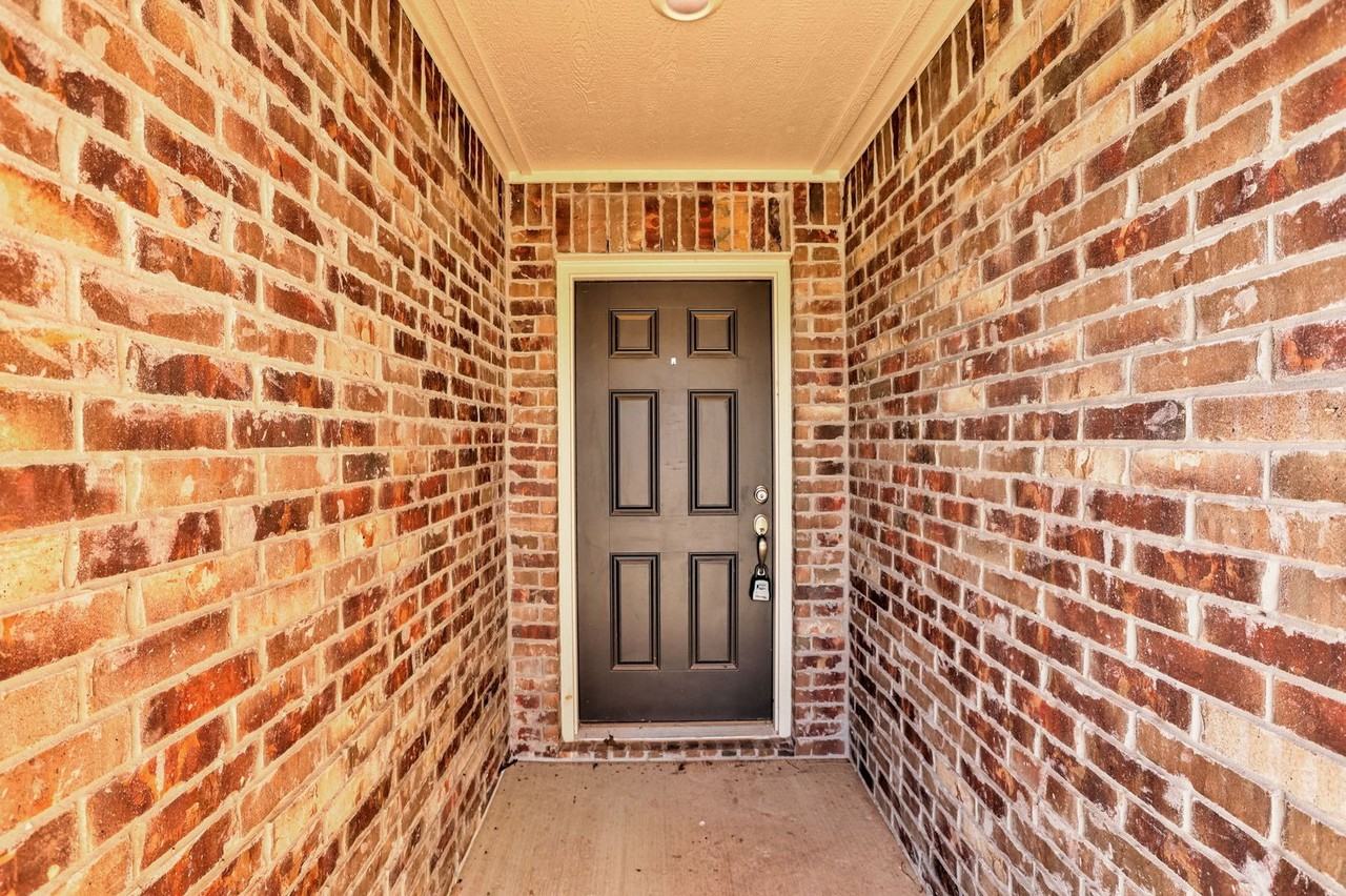 1612 Maroon Dr - Photo 7 of 46