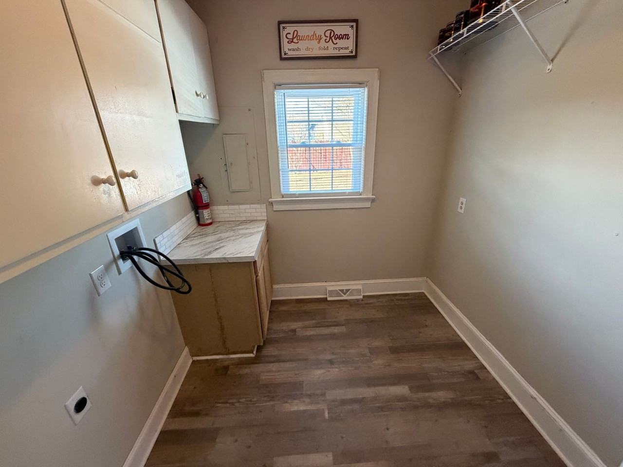 1820 Bethlehem Rd - Photo 4 of 18