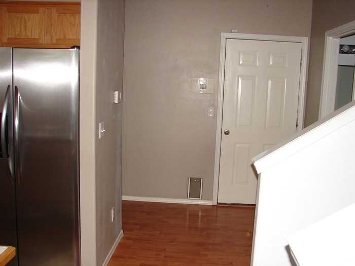 7818 Ne 24th Ct - Photo 6 of 15