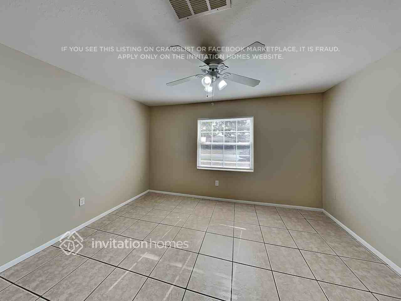 5335 Laurelwood Pl - Photo 3 of 22