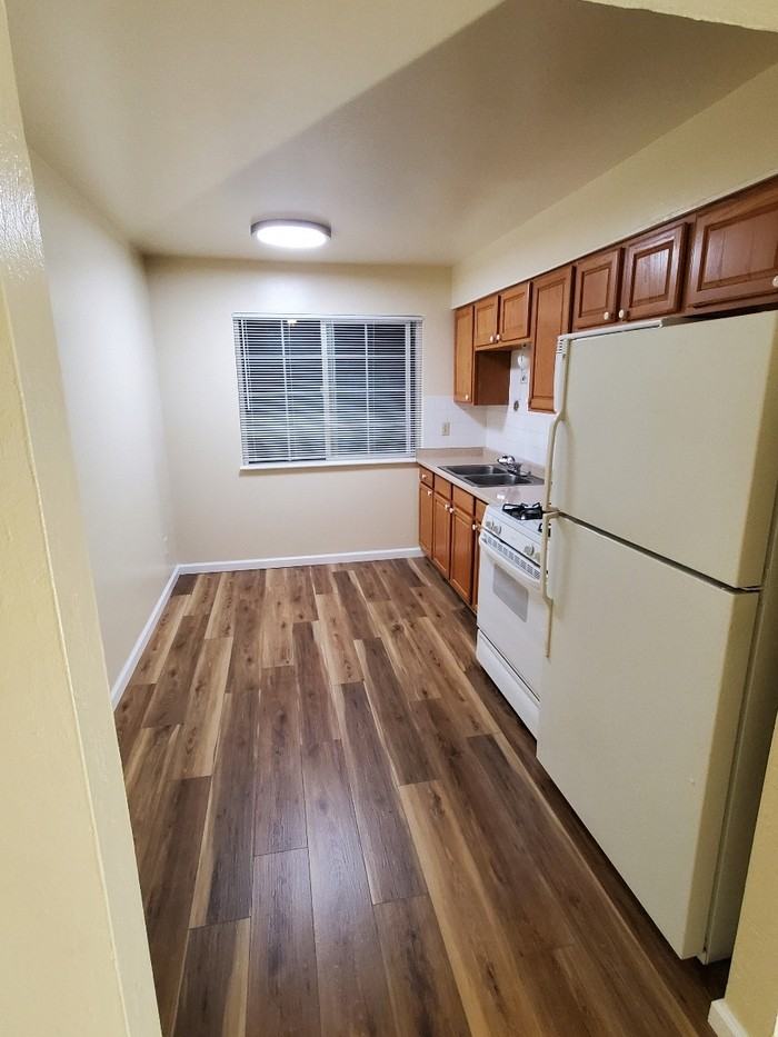 236 Sacramento St #5 - Photo 5 of 25