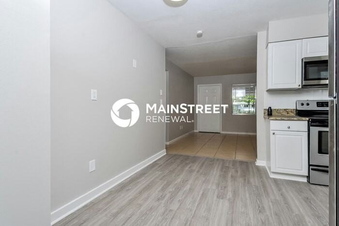 2408 Avenue A Nw - Photo 5 of 16