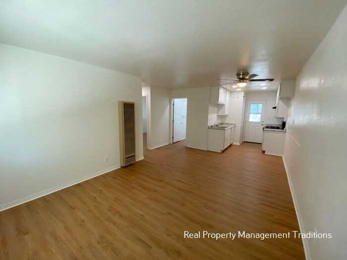 2541 Diamond St #2 - Photo 3 of 13