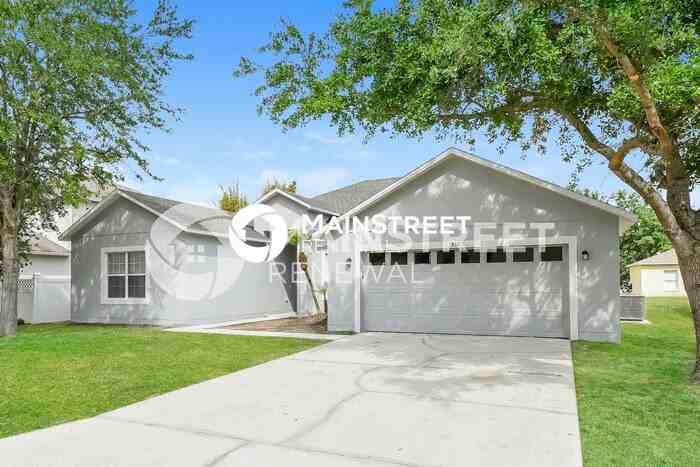 532 Bassett Dr - Photo 3 of 17