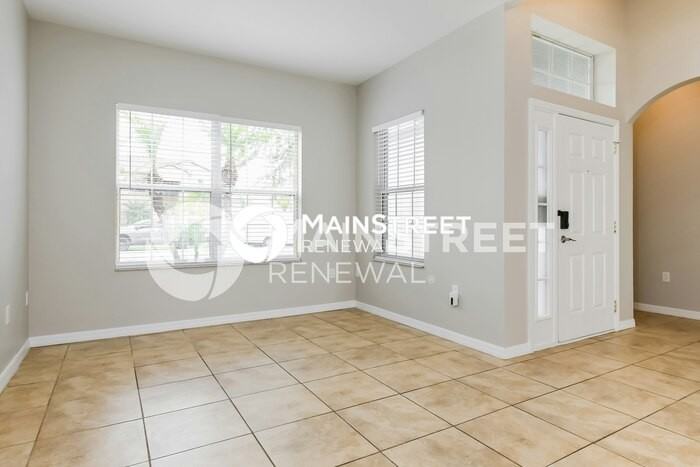 532 Bassett Dr - Photo 4 of 17