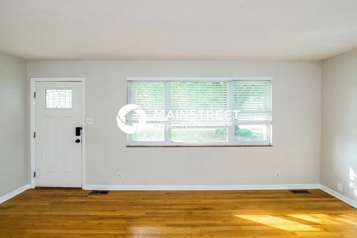 6113 Clayberry Dr - Photo 5 of 15