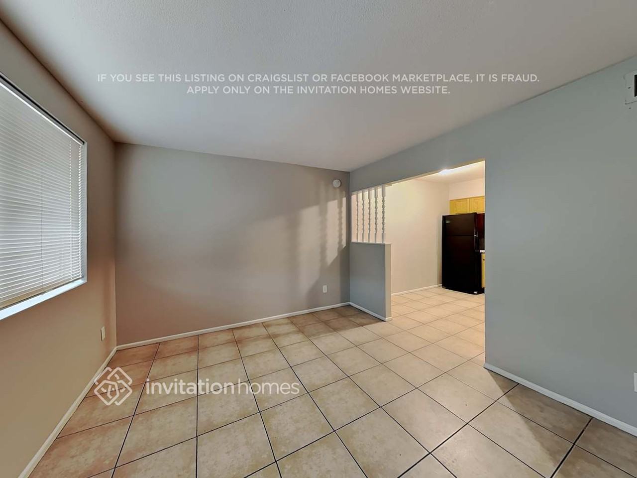 1146 E Hatcher Rd #1 - Photo 4 of 12