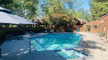 featured image of 6600 Montecito Blvd