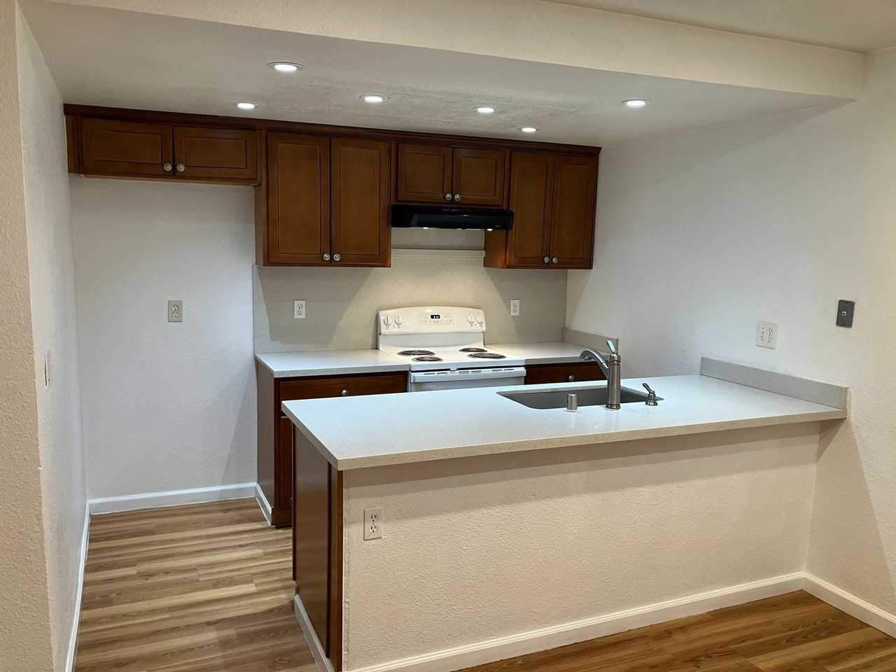 1716 Sylvan Ave #1 - Photo 5 of 18