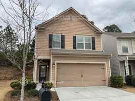 featured image of 228 Highland Pointe Cir E