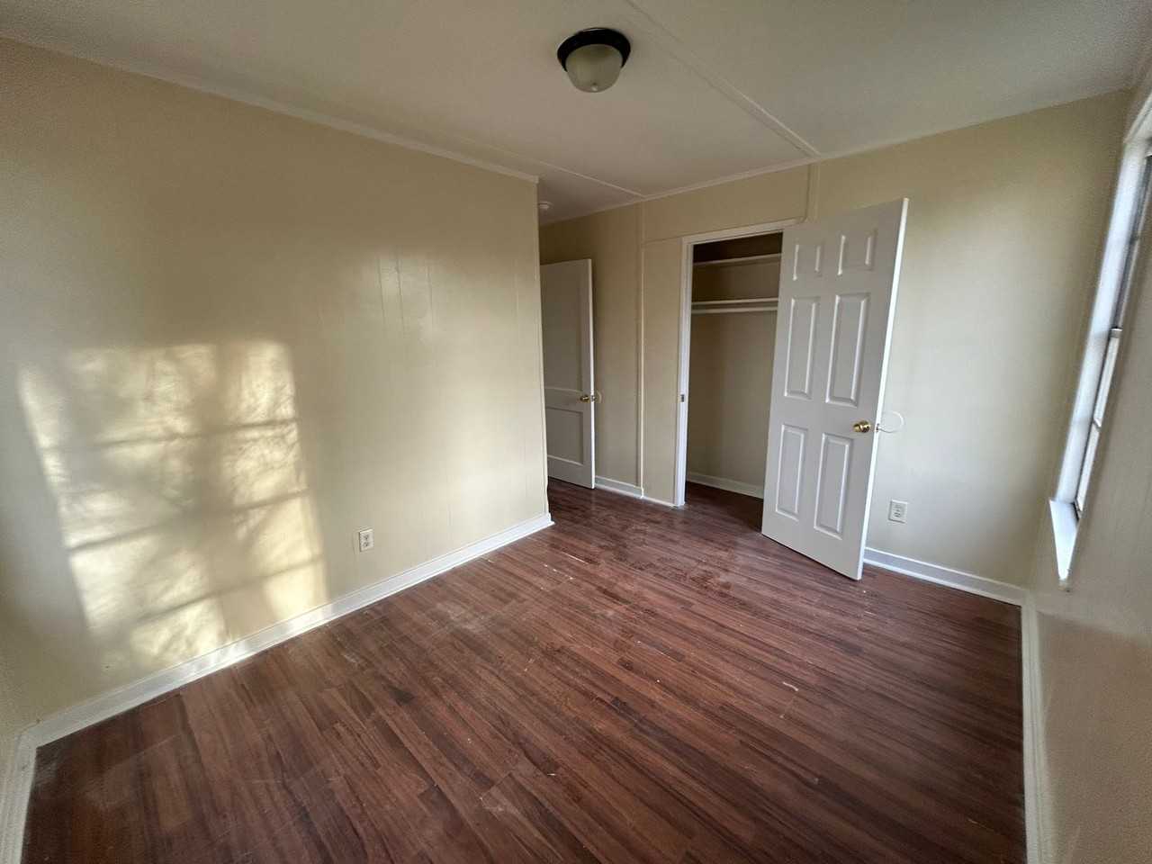 111 Victory Cir - Photo 5 of 7