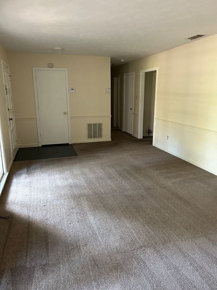 10 Burnt Tree Cir - Photo 2 of 29