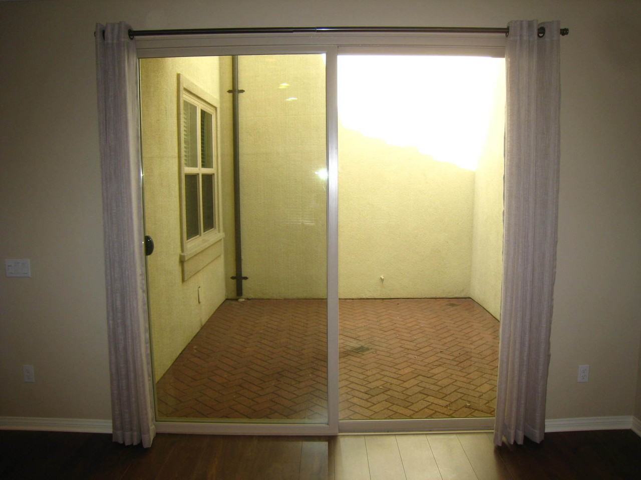 235 Kempton - Photo 7 of 19