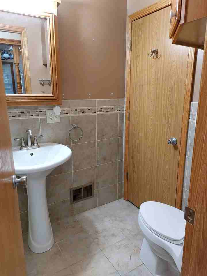 2215 Golf Ave - Photo 6 of 13