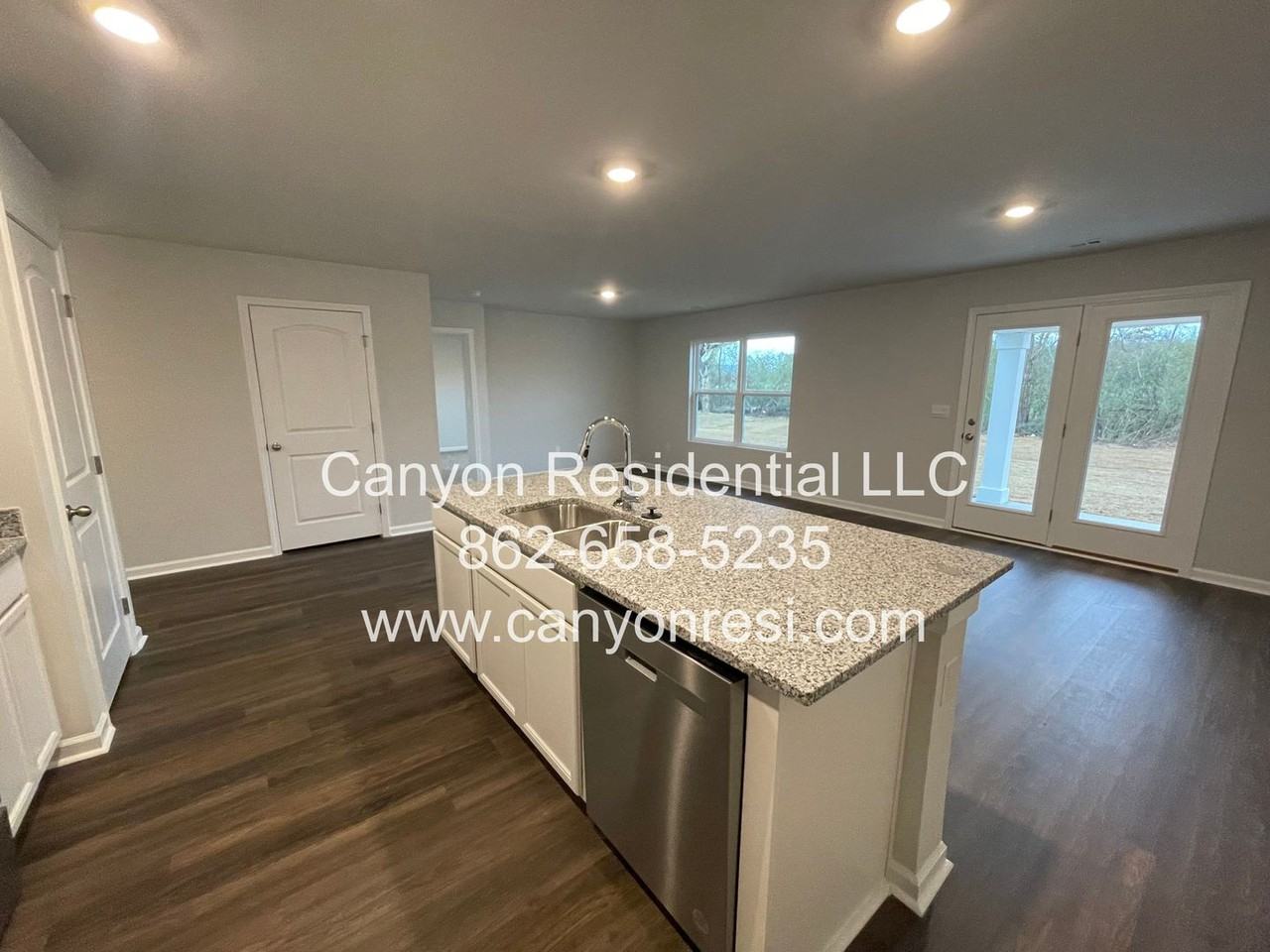 122 Syd Rd - Photo 3 of 21