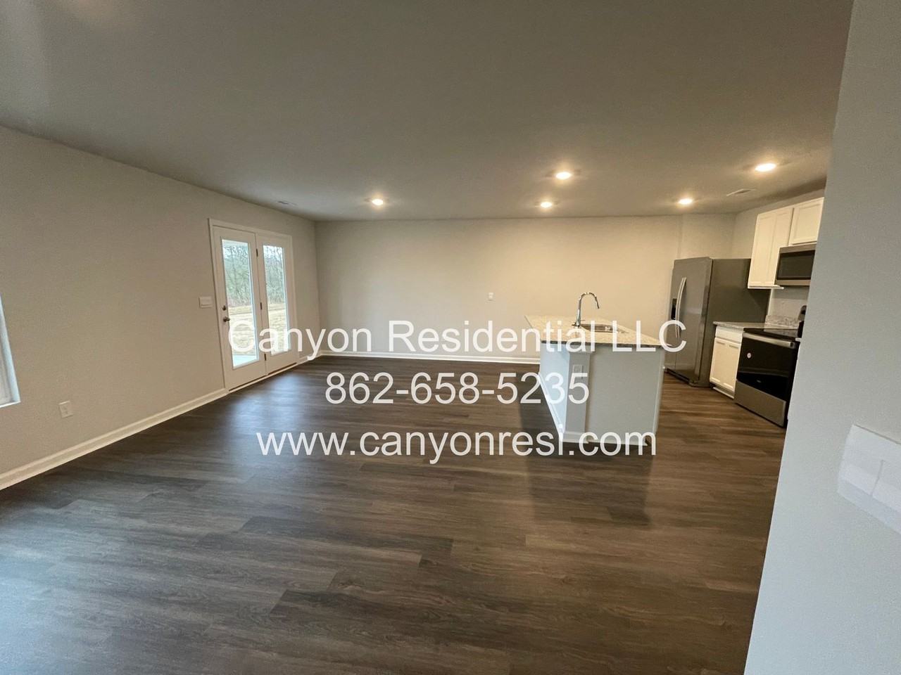 122 Syd Rd - Photo 5 of 21