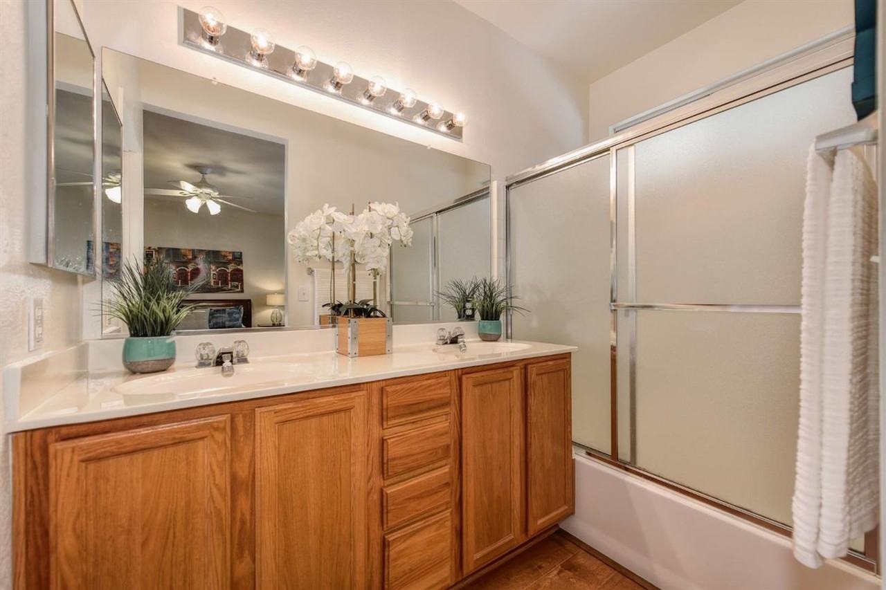 2315 Panga Pl - Photo 2 of 36