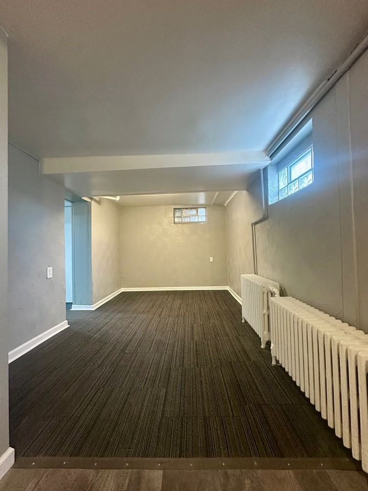 1727 Reaney Avenue - Photo 6 of 12