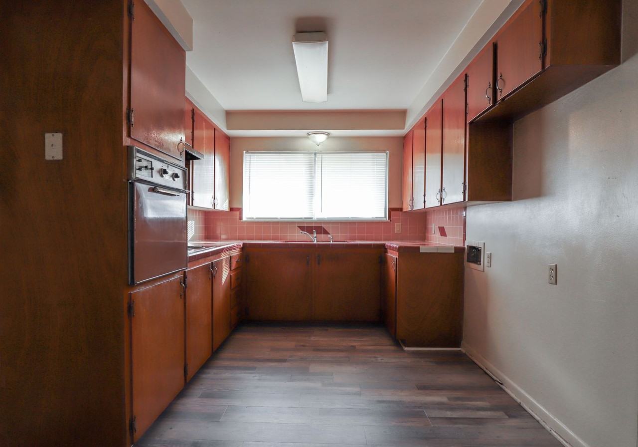 1007 Mariana Dr - Photo 5 of 11