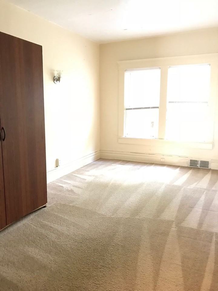 525 Linden St - Photo 4 of 7