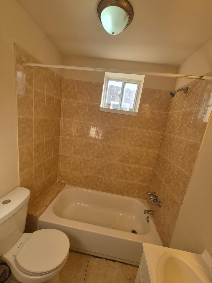 2214 N Bouvier St #AOF - Photo 5 of 10