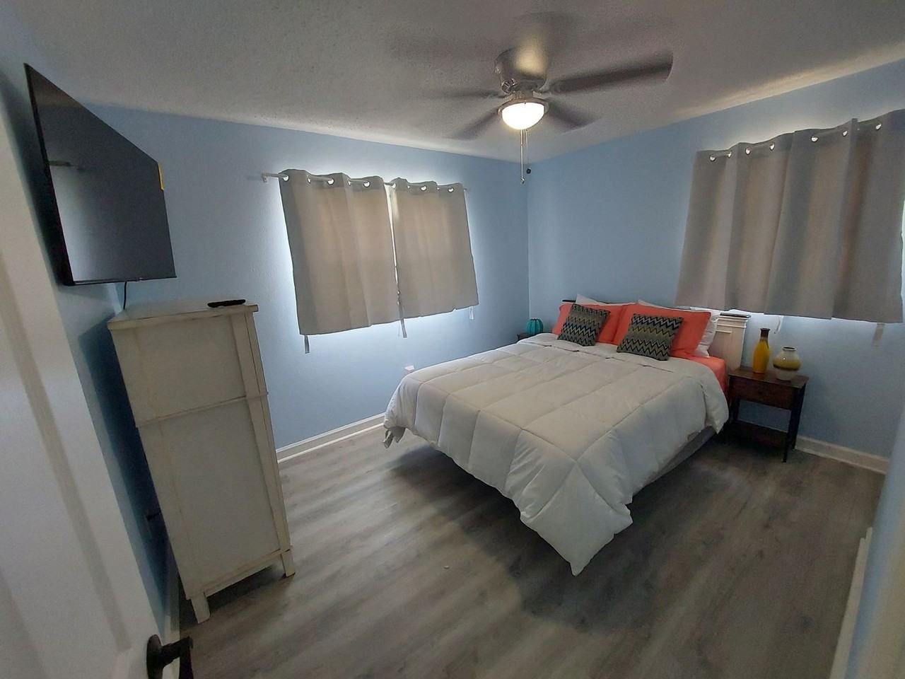 4490 85th Ter N - Photo 6 of 13