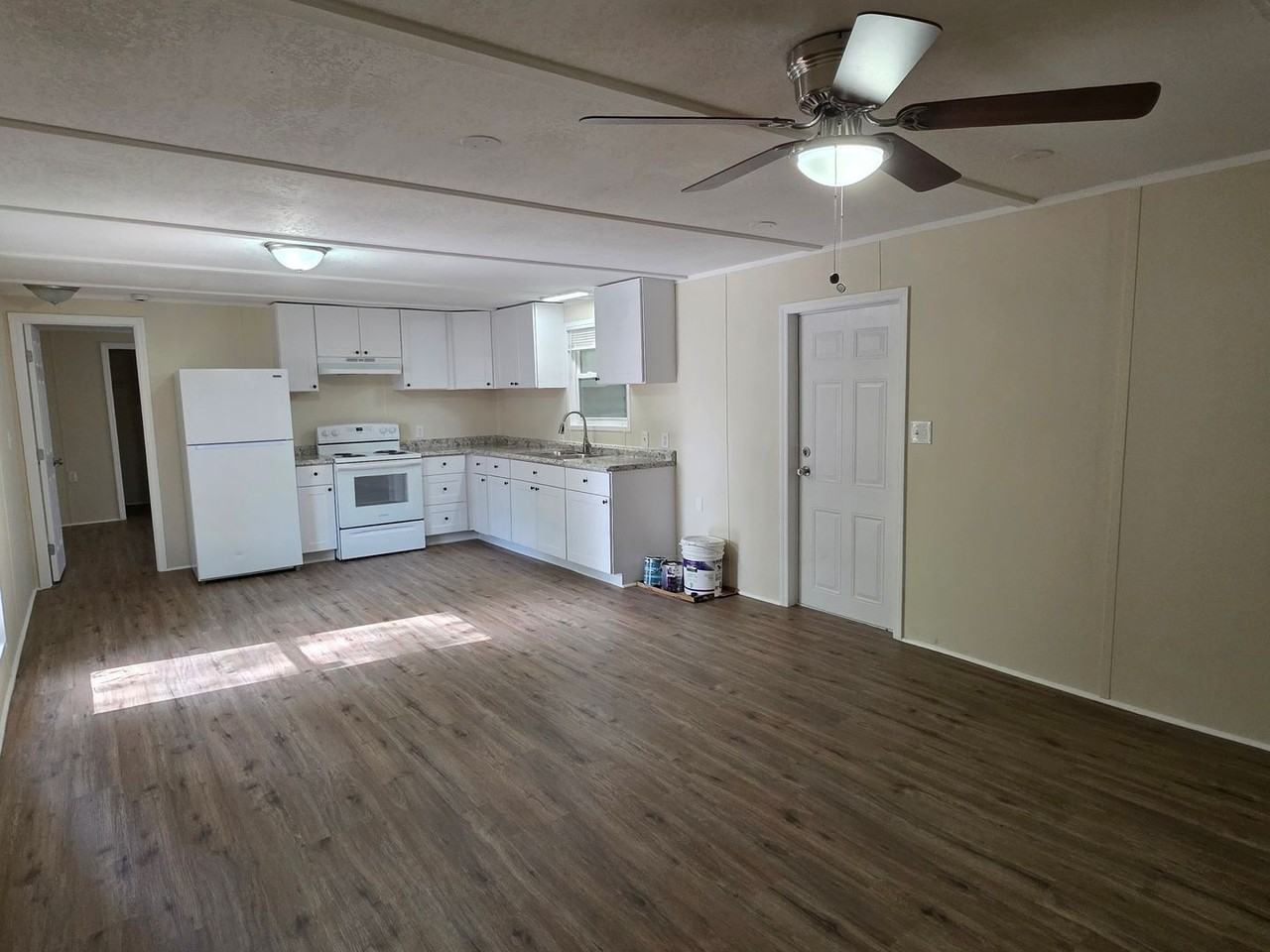 6308 6th Ave - Photo 2 of 14