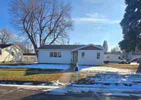 featured image of 1113 Grant Ave