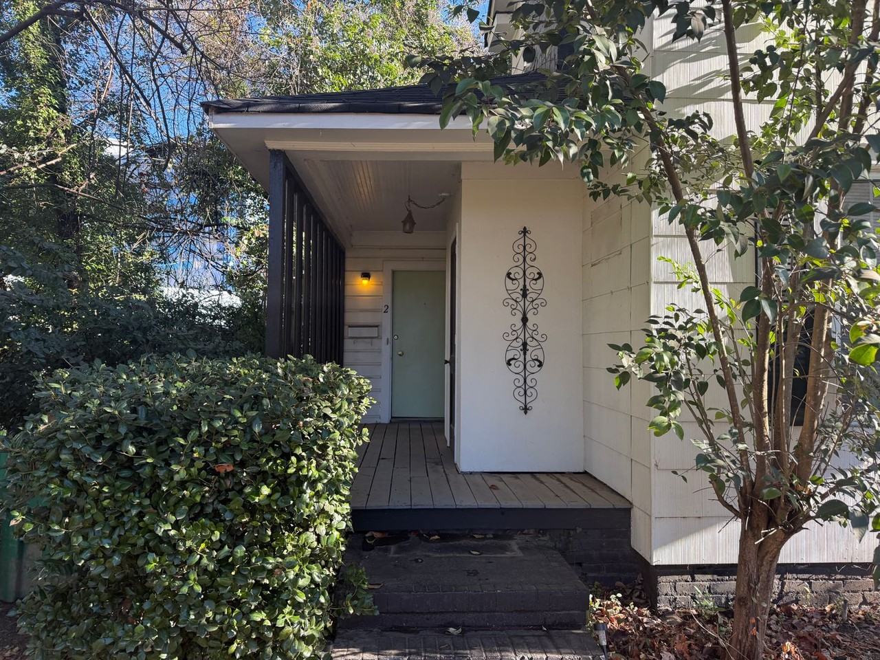 1728 Lombardy Cir - Photo 7 of 8