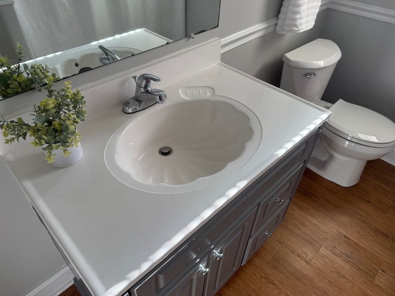 919 Pineborough Rd - Photo 5 of 6